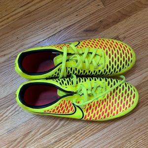 Nike women’s soccer cleats
